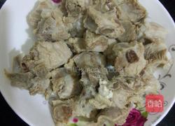 西红柿排骨汤的做法图解4