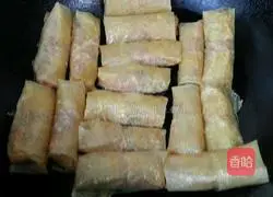 Illustration of how to make tofu wrapped in meat 7