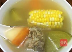 青紅蘿蔔愛心湯的做法图解3