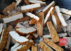 香菇肉炒豆腐干的做法图解4