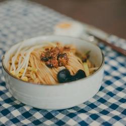 中华炸酱面的做法[图]