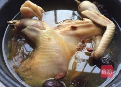 十全大补鸡汤的做法图解3