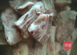酱猪尾骨的做法图解1
