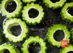 凉瓜大聚会的做法图解6