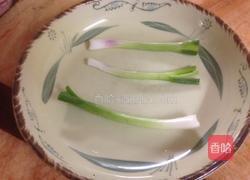清蒸鲈鱼的做法图解2
