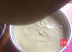抹茶戚风蛋糕的做法图解12