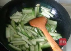 丝瓜鸡蛋面的做法图解6