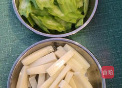 芥菜炒年糕的做法图解2