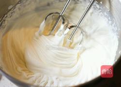 黄金榴莲千层蛋糕的做法图解6