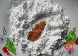 面包糠鸡腿的做法图解3