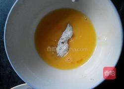 面包糠鸡腿的做法图解4