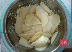 干锅香辣土豆片的做法图解1
