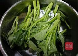 蚝油菜心的做法图解1