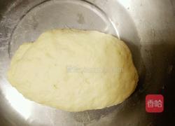 馅料十足的美味披萨的做法图解2