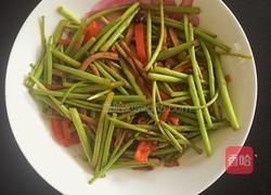 芦蒿豆干的做法图解3