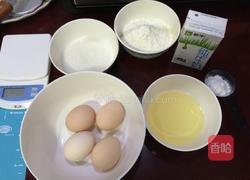 原味蛋糕卷的做法图解1
