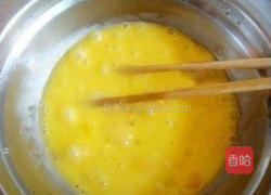 鸡蛋香葱饼的做法图解2