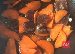 腊肠炒包菜的做法图解4