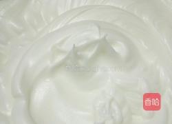 手绘草莓蛋糕卷的做法图解9