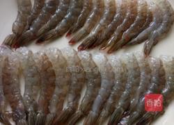 黄金虾仁的做法图解2