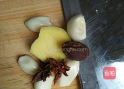 排骨玉米汤的做法图解3