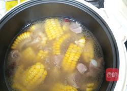 排骨玉米汤的做法图解4