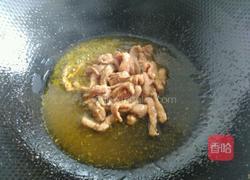 豆角肉丝焖面的做法图解3
