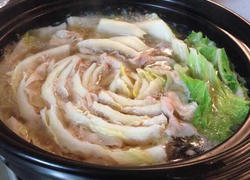 白菜梅花肉千层锅