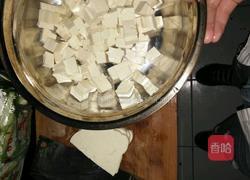 苔菜豆腐的做法图解1