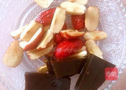 阿胶红枣排骨汤的做法图解1