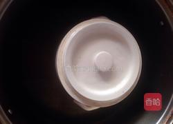 阿胶红枣排骨汤的做法图解3