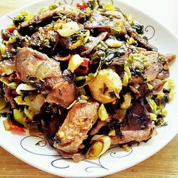 牛肉炒酸菜的做法[图]