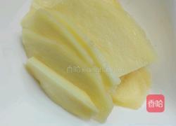 鱼腩焖豆腐的做法图解2