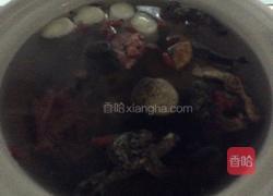 蘑菇鸡汤的做法图解2