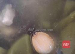 鲍鱼排骨凉瓜汤的做法图解3