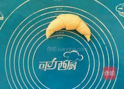 乳酪牛角面包的做法图解9