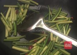 蒜苗炒猪肝的做法图解8