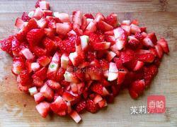 草莓果酱的做法图解2