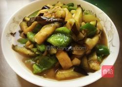 耗油炒青椒茄子的做法图解6