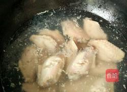 家常红烧鸡翅的做法图解1