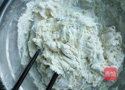 韭菜鸡蛋馅饼的做法图解1