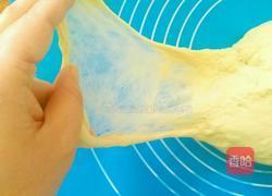 椰蓉面包卷的做法图解3