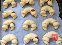 爆浆草莓酱小面包的做法图解9