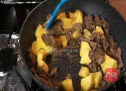 菠萝烧牛肉的做法图解5