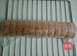自制草莓卷的做法图解12