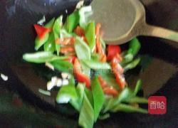 彩椒炒鸡蛋的做法图解7