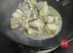 莴笋炖排骨的做法图解3