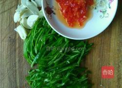 青椒炒腐竹的做法图解3