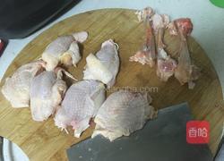 苗式鸡腿肉的做法图解2