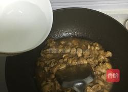 苗式鸡腿肉的做法图解6